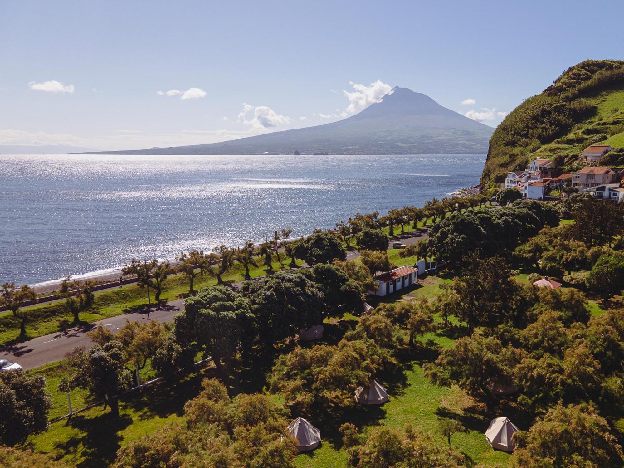 Camping Bearsu Nature Almoxarife Horta (Azores)
